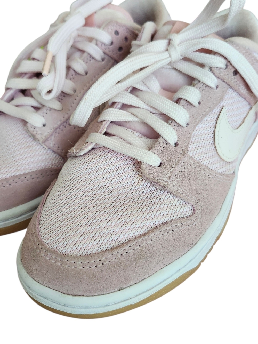 Nike Women's Suede Pink Teddy Bear Edition Low Dunks Size 7.5 - Picture 7 of 16